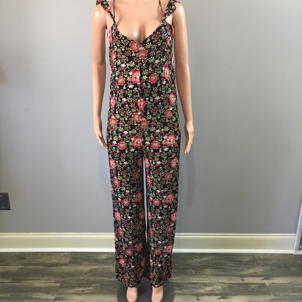 !! Her whole name say grace boutique romper - Picture 2 of 12